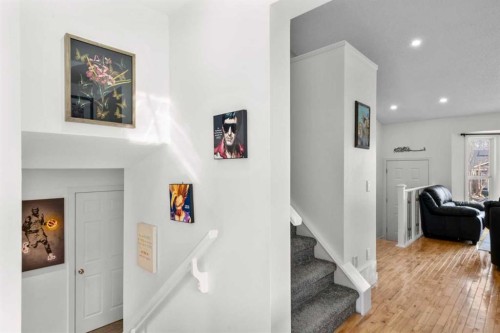 107 Cedargrove Way Sw, Calgary, AB - Indoor Photo Showing Other Room
