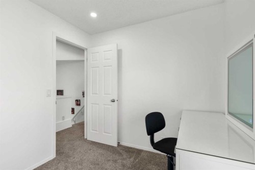 107 Cedargrove Way Sw, Calgary, AB - Indoor