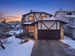 71 Millbank Drive SW Calgary, AB T2Y 2C1