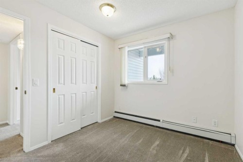 2309-2309 Hawksbrow Point Nw, Calgary, AB - Indoor Photo Showing Other Room