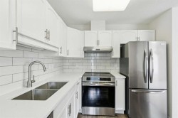 2309-2309 Hawksbrow Point NW Calgary, AB T3G 4C9