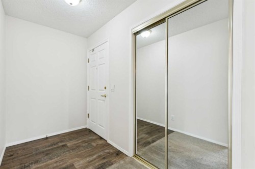 2309-2309 Hawksbrow Point Nw, Calgary, AB - Indoor Photo Showing Other Room