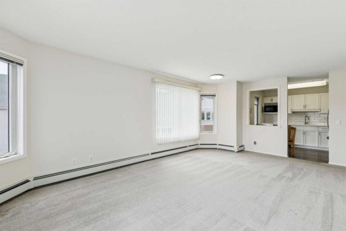 2309-2309 Hawksbrow Point Nw, Calgary, AB - Indoor Photo Showing Other Room