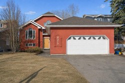 8373 Edgevalley Drive NW Calgary, AB T3A 4X6