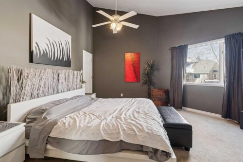 8373 Edgevalley Drive Nw, Calgary, AB - Indoor Photo Showing Bedroom