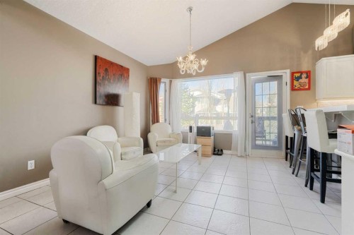 8373 Edgevalley Drive Nw, Calgary, AB - Indoor Photo Showing Dining Room