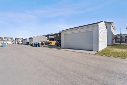 1053 West Lakeview, Chestermere, AB - Outdoor