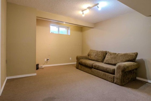 161 Saddlecrest Close Ne, Calgary, AB - Indoor