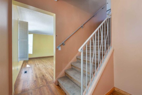 43 Mapleburn Drive Se, Calgary, AB - Indoor Photo Showing Other Room