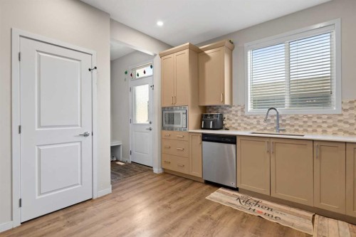 286 Cornerstone Crescent Ne, Calgary, AB - Indoor Photo Showing Kitchen