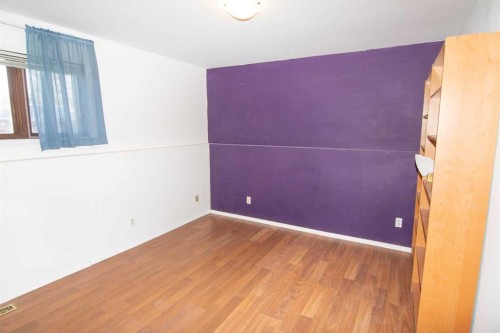 640 Mcculloch Crescent, Irricana, AB - Indoor Photo Showing Other Room