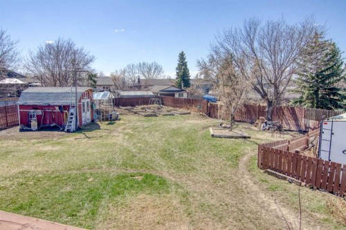 640 Mcculloch Crescent, Irricana, AB - Outdoor