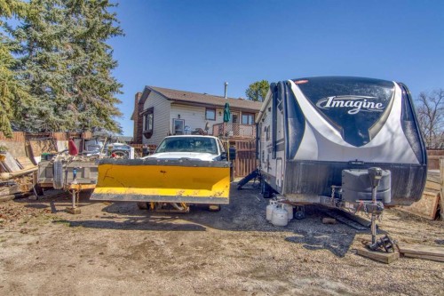 640 Mcculloch Crescent, Irricana, AB - Outdoor