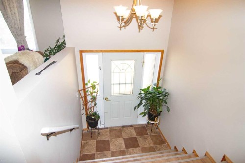 640 Mcculloch Crescent, Irricana, AB - Indoor Photo Showing Other Room