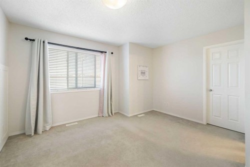 47 Covehaven Mews Ne, Calgary, AB - Indoor Photo Showing Other Room
