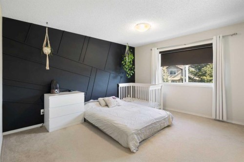 47 Covehaven Mews Ne, Calgary, AB - Indoor Photo Showing Bedroom