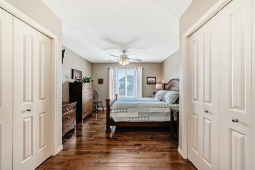 355 Ranch Ridge Court, Strathmore, AB - Indoor Photo Showing Bedroom