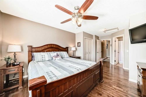 355 Ranch Ridge Court, Strathmore, AB - Indoor Photo Showing Bedroom