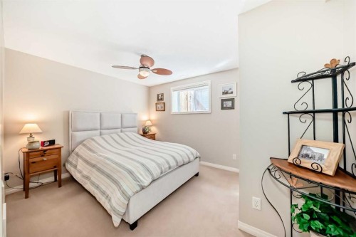 355 Ranch Ridge Court, Strathmore, AB - Indoor Photo Showing Bedroom