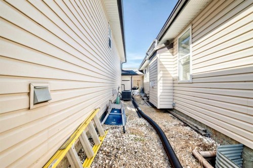 355 Ranch Ridge Court, Strathmore, AB - Outdoor With Exterior