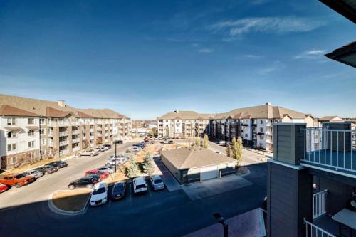 2425-6118 80 Avenue Ne, Calgary, AB - Outdoor