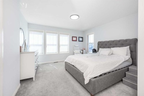 19 Skyview Ranch Crescent Ne, Calgary, AB - Indoor Photo Showing Bedroom