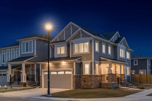 567 Osborne Drive SW Airdrie, AB T4B 5L1