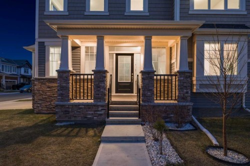 567 Osborne Drive Sw, Airdrie, AB - Outdoor With Facade