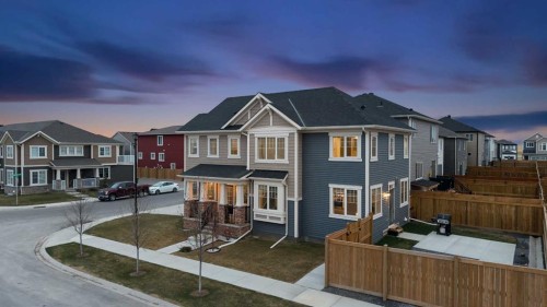 567 Osborne Drive Sw, Airdrie, AB - Outdoor With Facade