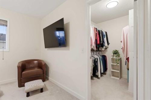 310 Hawkstone Manor Nw, Calgary, AB - Indoor