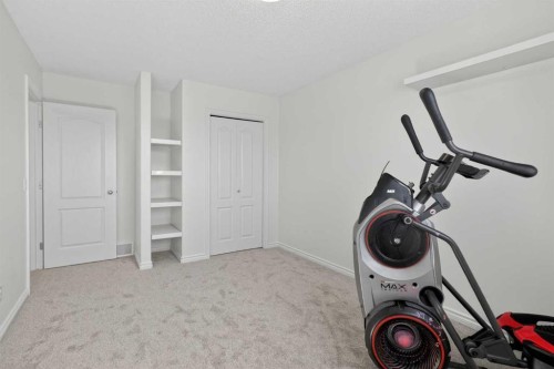 268 Westmount Crescent, Okotoks, AB - Indoor