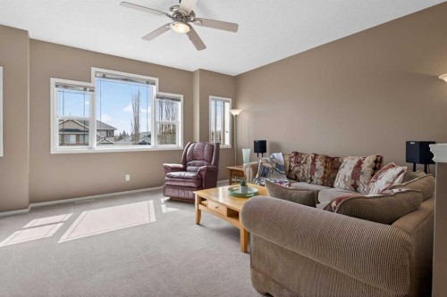 204 Citadel Meadow Close Nw, Calgary, AB - Indoor Photo Showing Living Room