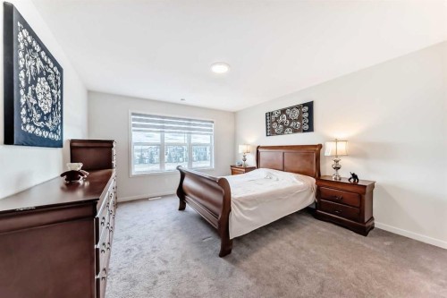 332 Magnolia Crescent Se, Calgary, AB - Indoor Photo Showing Bedroom