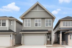 1493 South Point Villas SWAirdrie, AB T4B 5P2