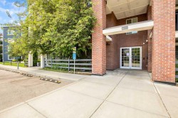 4209-99 Copperstone Park SE Calgary, AB T2Z 5C9