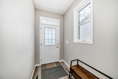 43 Carrington Crescent Nw, Calgary, AB - Indoor Photo Showing Other Room