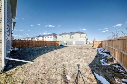 126 Cityspring Gate Ne, Calgary, AB - Outdoor