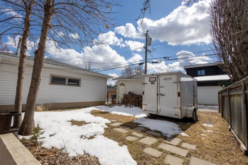 719 27 Avenue Nw, Calgary, AB - Outdoor