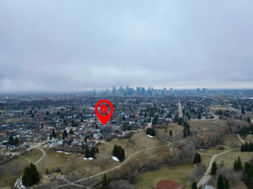 719 27 Avenue Nw, Calgary, AB - Outdoor With View