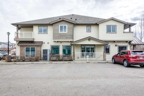 2201-230 Eversyde Boulevard Sw, Calgary, AB - Outdoor With Facade