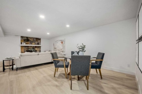235 Lake Rosen Crescent Se, Calgary, AB - Indoor