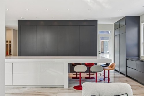 710 Rideau Road Sw, Calgary, AB - Indoor