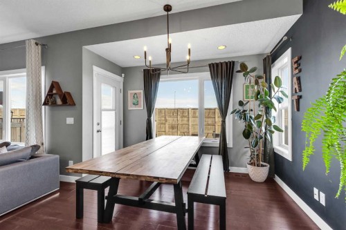 317 Panora Way Nw, Calgary, AB - Indoor Photo Showing Dining Room