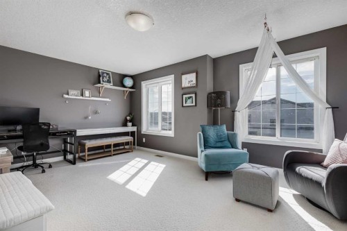 317 Panora Way Nw, Calgary, AB - Indoor