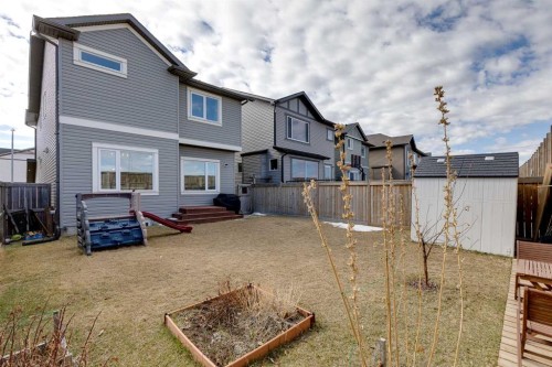 317 Panora Way Nw, Calgary, AB - Outdoor