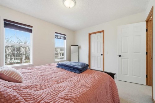 68 Bridleridge Gardens Sw, Calgary, AB - Indoor Photo Showing Bedroom
