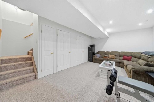 68 Bridleridge Gardens Sw, Calgary, AB - Indoor Photo Showing Other Room