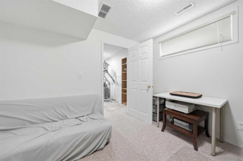 68 Bridleridge Gardens Sw, Calgary, AB - Indoor Photo Showing Other Room