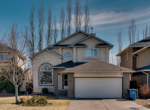 37 Mt Yamnuska Place Se, Calgary, AB - Outdoor