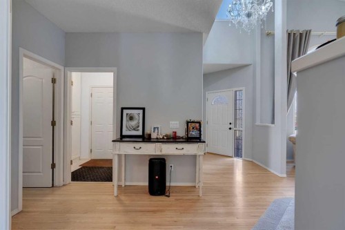 37 Mt Yamnuska Place Se, Calgary, AB - Indoor Photo Showing Other Room